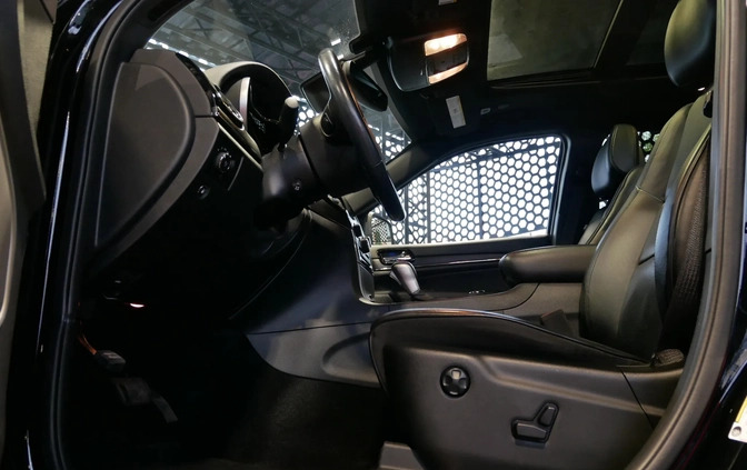 Jeep Grand Cherokee cena 159900 przebieg: 79400, rok produkcji 2020 z Grybów małe 631